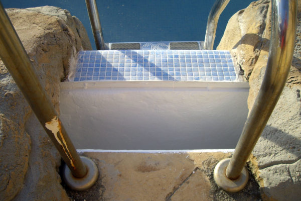 reparacion daños estrucutrales piscina